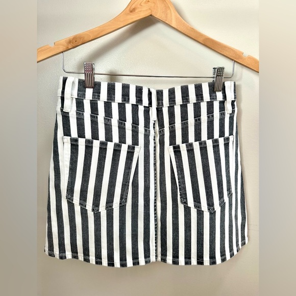 FRAME Le Mini Stripe Denim Skirt Size 28 (Size 6) - Picture 7 of 8